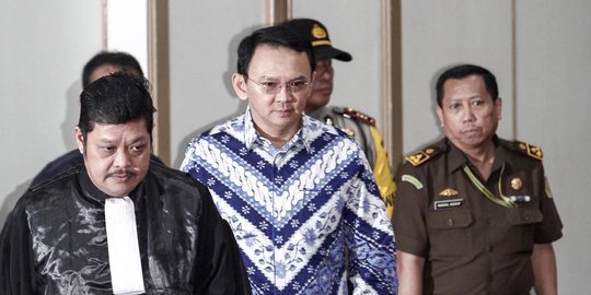 Penasihat hukum Ahok sebut putusan hakim tidak bisa diterima