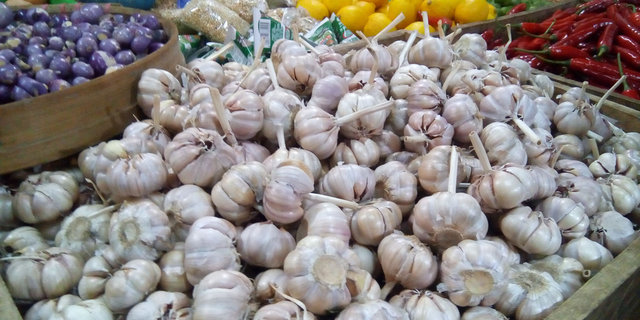 Jelang Ramadan Harga Bawang Putih Di Malang Sentuh 48 Ribu Per Kg Merdeka Com