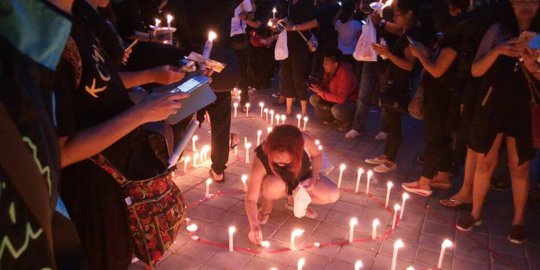 Ribuan orang tumpahkan air mata untuk Ahok di Bali