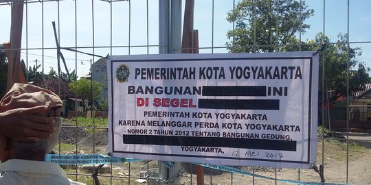 Tutup jalan warga & tak punya IMB, pembangunan pagar di DIY disegel