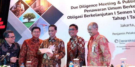 Semen Indonesia niat jual surat utang Rp 8 triliun hingga 2018