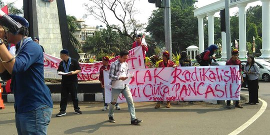 Mahasiswa di Bogor demo tuntut pembubaran HTI