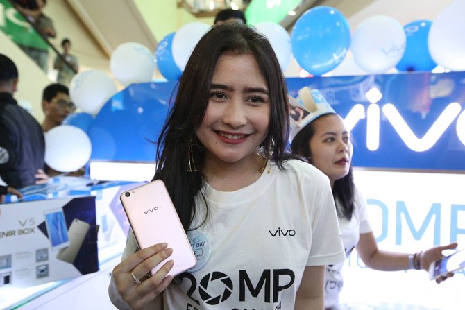 hebohnya hari pertama penjualan vivo v5s