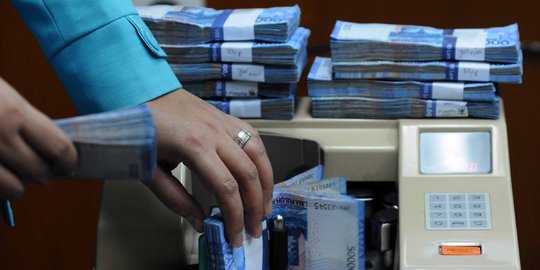 Rupiah melemah tipis ke level Rp 13.313 per USD