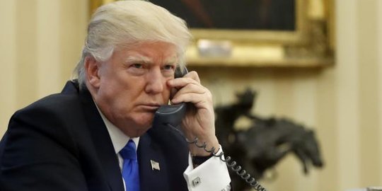 Trump berkeras wajar berbagi data dengan Rusia