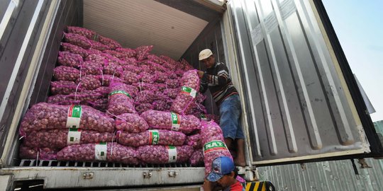 Harga bawang putih tembus Rp 65.000 per Kg di Palembang