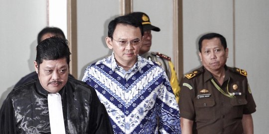 Canda Ahok: Gue suka olahraga gelantungan kayak monyet