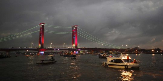 Jembatan Ampera kerap ditabrak, Pelindo harus tanggung jawab