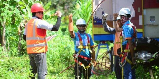 2019 PLN bakal tuntaskan listrik di 11 Dusun Pulau Bawean