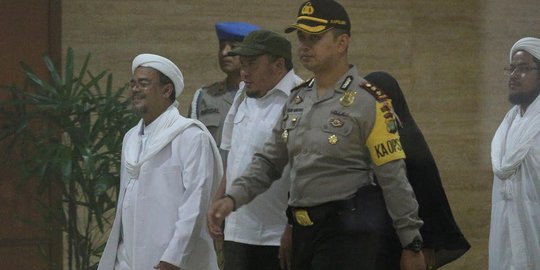 Rizieq pantang pulang sebelum Jokowi tumbang