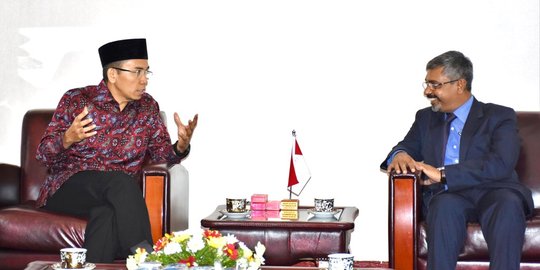 Gubernur Zainul Majdi sambut baik program beasiswa dari India