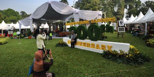 Jokowi minta kepala daerah bangun kebun raya di wilayahnya