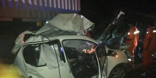 Korban kecelakaan di Cipularang bertambah, 3 tewas dan 2 luka berat