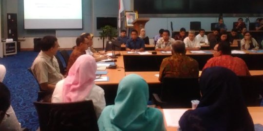 Bahas RKPD 2018, Sekda rapat dengan Tim Sinkronisasi di Balai Kota