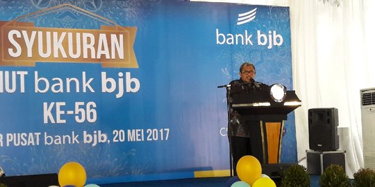 Gubernur Aher terus dorong BJB setara bank nasional