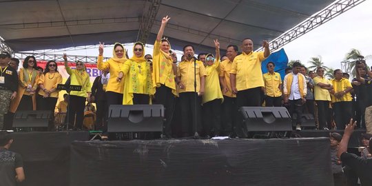 Yorrys akui Golkar di bawah Setnov sulit konsolidasikan kader