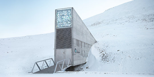 Mengenal Kubah Besi Raksasa Svalbard, tempat aman dari Perang Dunia!