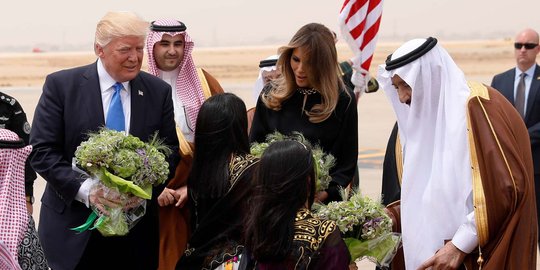 Kecapekan, Trump minta putrinya gantikan hadiri acara di Saudi
