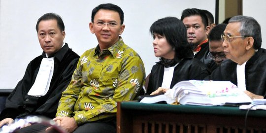 Kasus penistaan agama, keluarga cabut banding Ahok