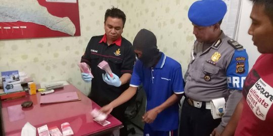 Cetak uang palsu, buruh bangunan di Bali dibekuk polisi