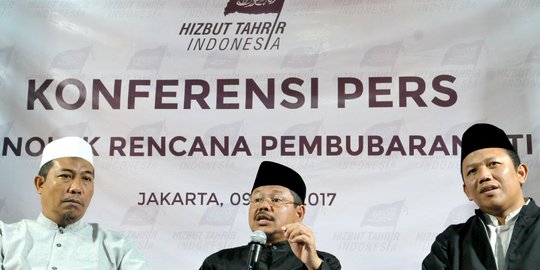 Perlawanan HTI, gandeng Yusril hingga siapkan 1.000 pengacara