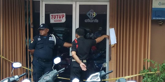 Gurih bisnis pesta seks gay di Atlantis