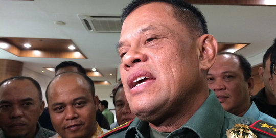 Panglima TNI bacakan puisi Denny JA di hadapan ratusan kepala daerah