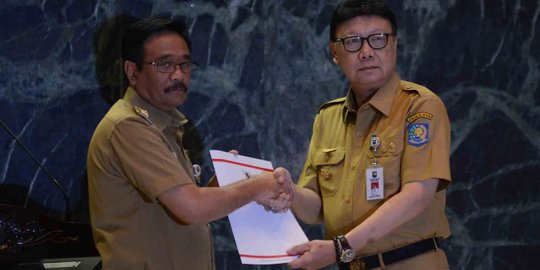 Pelantikan Djarot sebagai Gubernur DKI tunggu persetujuan Jokowi