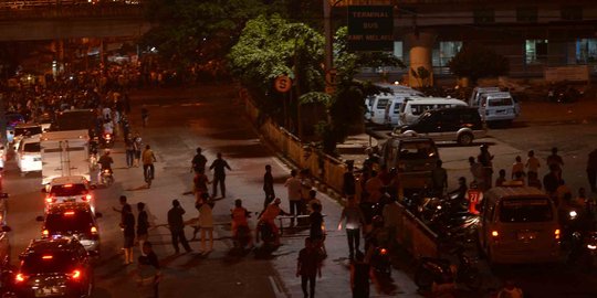 Korban tewas ledakan bom Kp Melayu bertambah, 3 polisi dan 2 pelaku