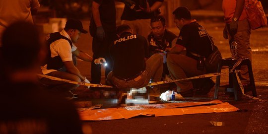 Inafis kumpulkan potongan tubuh terduga pelaku bom Kampung Melayu