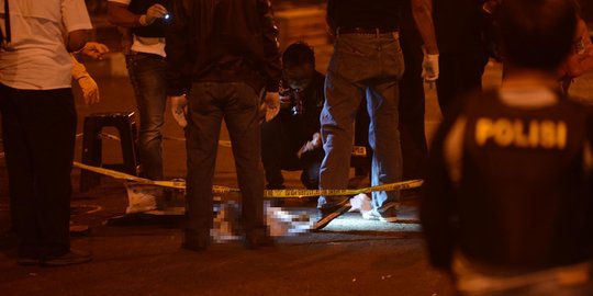 Polisi bekuk 3 terduga teroris di Bandung terkait bom Kampung Melayu