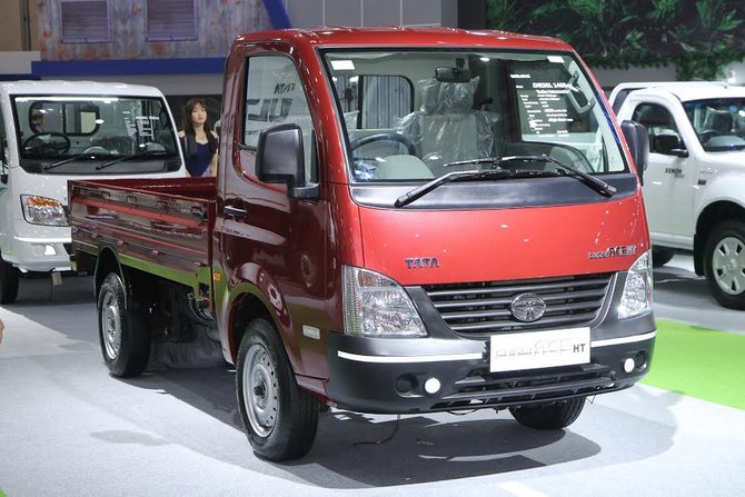 mobil niaga tata motors