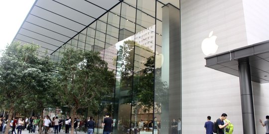 Apple Store pertama di Asia Tenggara siap buka besok!