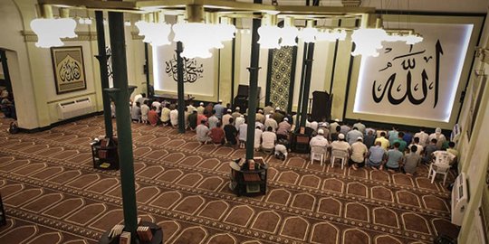 Umat Islam diwajibkan puasa Ramadan, ini 10 manfaatnya