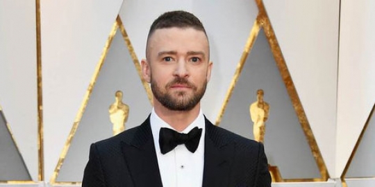Foto: cute momen saat Justin Timberlake asuh Baby Silas di 