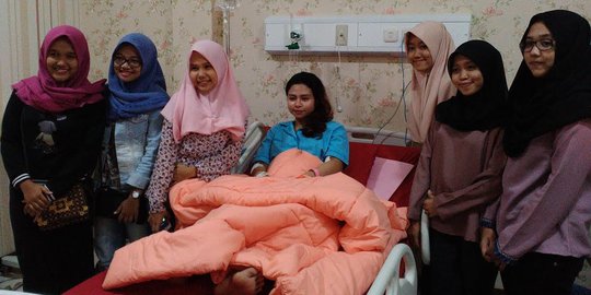 Dekat dengan ledakan bom, dua gendang telinga Jihan pecah