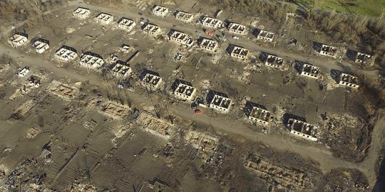 Pandangan udara permukiman di Rusia ludes dilalap si jago merah