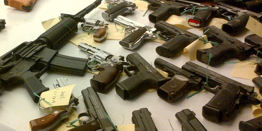 Bawa airsoft gun, mahasiswa ini mengaku buat jaga diri