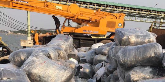 Bea Cukai Medan kembali gagalkan penyelundupan 500 bal pakaian bekas