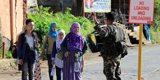 Teror tiga saudara dan kucuran duit narkoba