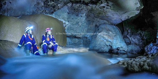 Jelajah kemegahan gua di Pacitan bersama Woman Expedition YEPE 2017