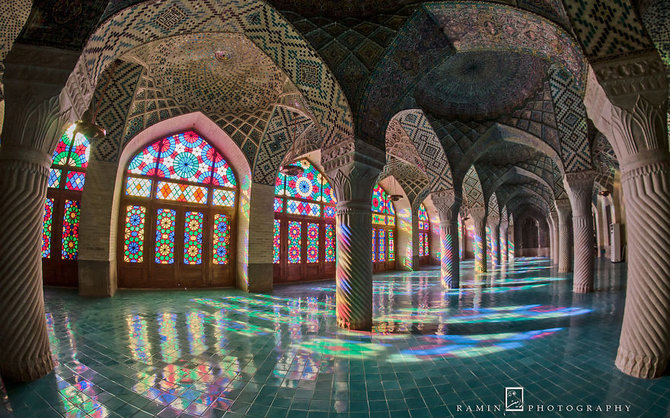 masjid nasir al mulk iran