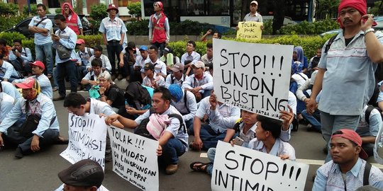 Ada demo sopir truk tangki, Pertamina jamin tak ada kelangkaan BBM