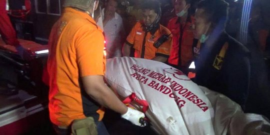 Rano tewas bersimbah darah di Pasar Ciroyom, tubuh penuh tusukan