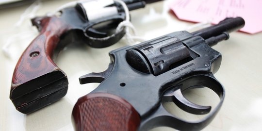 Polisi di Kupang tembak kepala sendiri dengan pistol