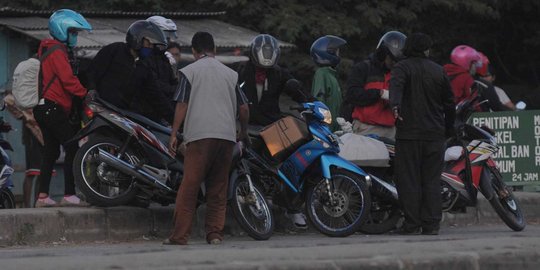 Djarot ingatkan mudik dengan motor berbahaya, pakai bus gratis saja