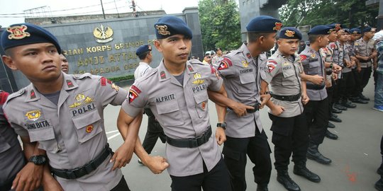 300 Brimob jaga pintu perbatasan cegah militan Maute masuk Kaltim