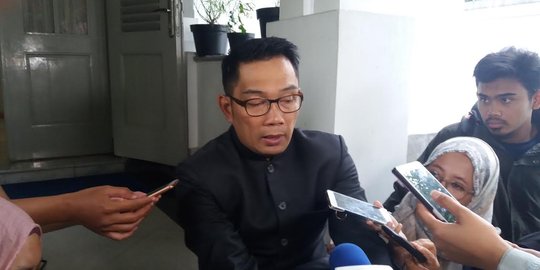 Unggul survei, Emil sebut isu Pilgub DKI tak mempan dibawa ke Jabar