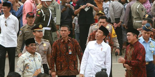 Presiden Jokowi disambut antusias ibu-ibu di Tasikmalaya