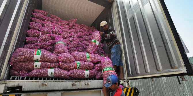 Harga bawang putih naik dari Rp 30.000 jadi Rp 70.000/Kg